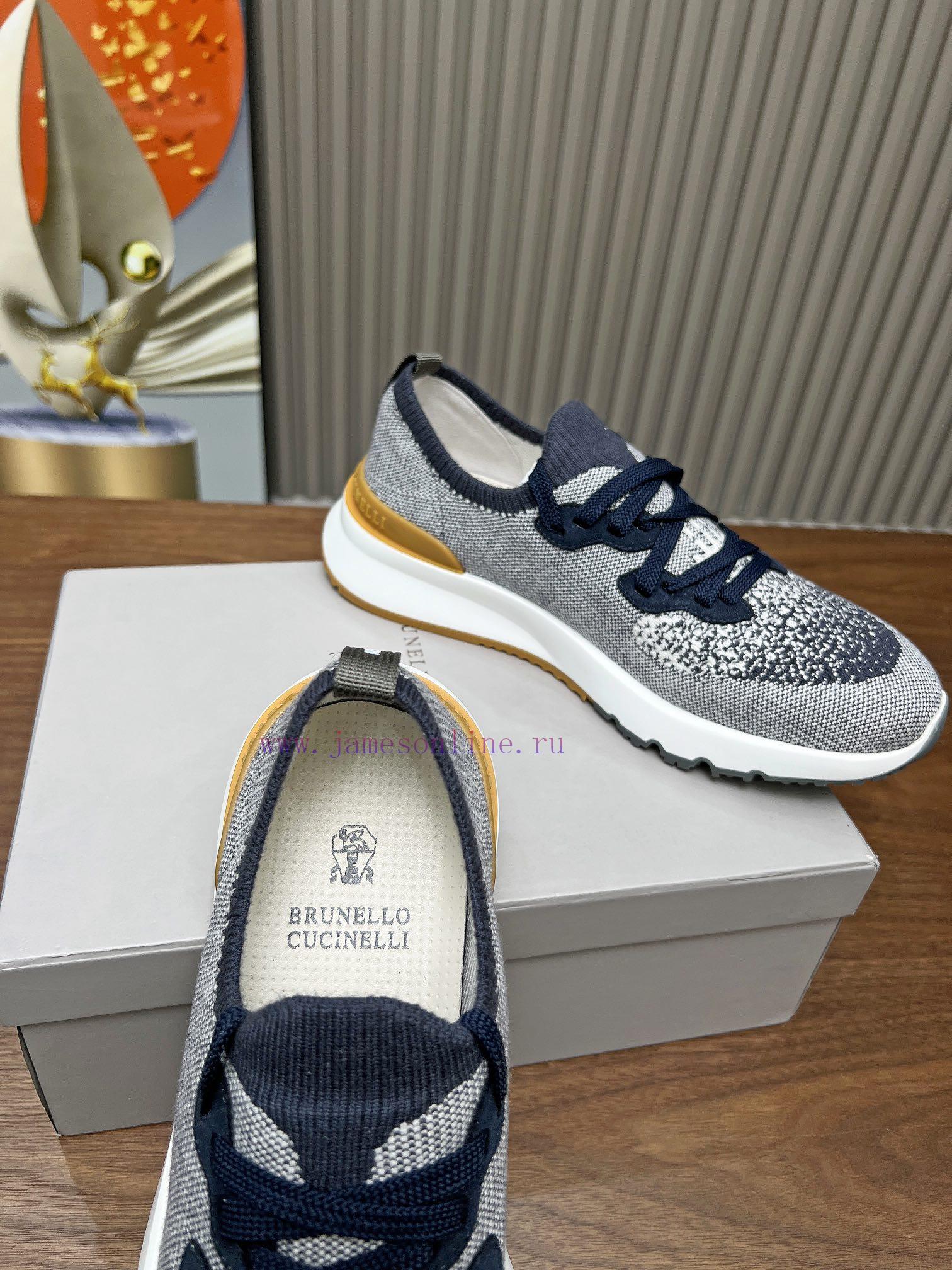 (brunellocucinelli),The fabric is made of cashmere and fly woven sheepskin, and the packagin9rsk8vg1 - Image 6