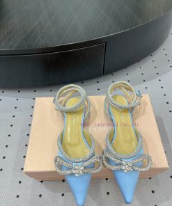𝙈𝘼𝘾𝙃&𝙈𝘼𝘾𝙃𝟐𝟒𝑭𝑾 Elegant with a bit of personality, delicate yet not too forceful, simply a bea0oc6ob92