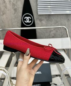 New Chanel color ballet shoes with a new lookThe classic in the original 11 replica classic ay3jxwbr