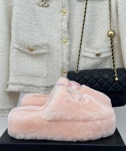 Chanel | Chanel Classic Large Pair C Hairy Half SlippersThe "First to Wear" series of walkin9bzlx5tm