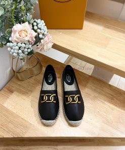 Brand TOD'SStyle for ladiesMaterial: Leather upper;Rubber sole; Inner leather structureAboutut3acygp