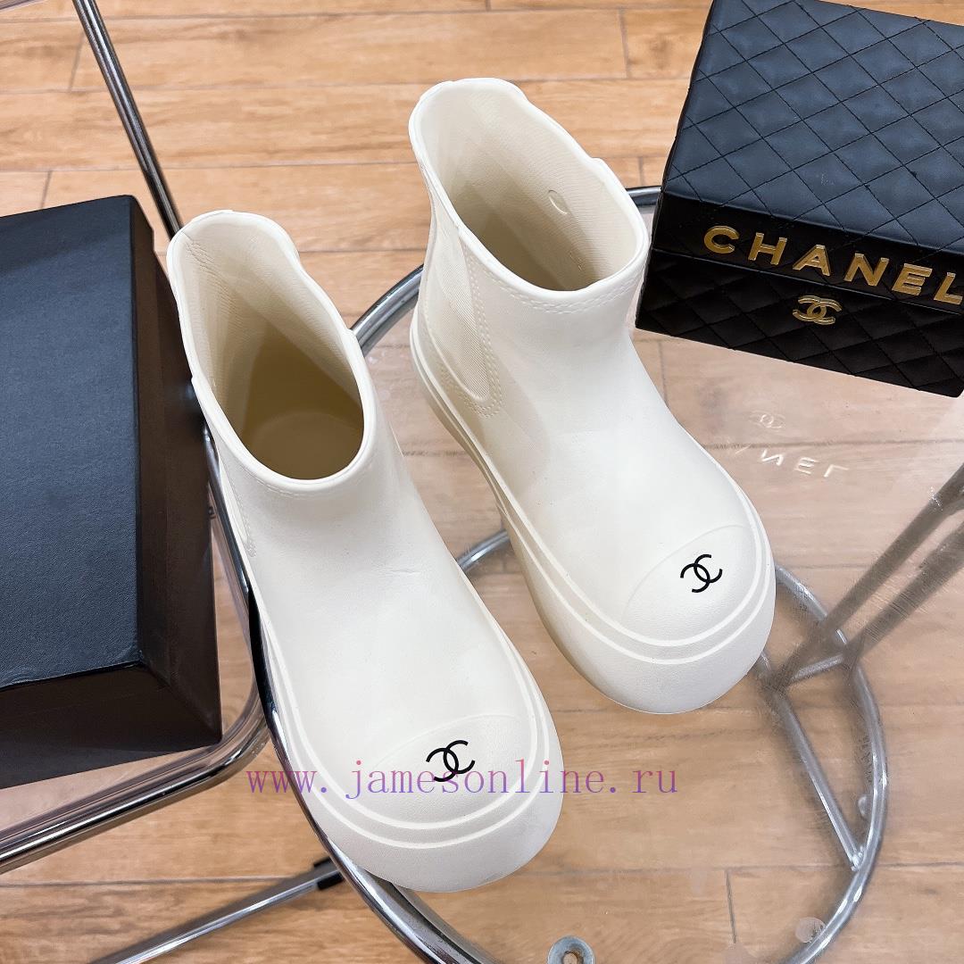Yuan, Chanel 2024 popular vintage rain boots Vantage vintage obsessed lover The most populart17ony4m - Image 3