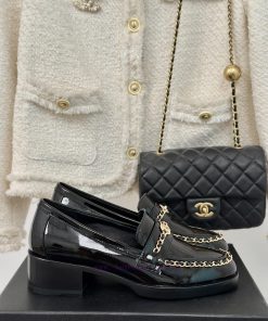Chanel | Chanel 24K New Product Chain Double C loafersThe retro style and delicate shoe desicnd77yo4