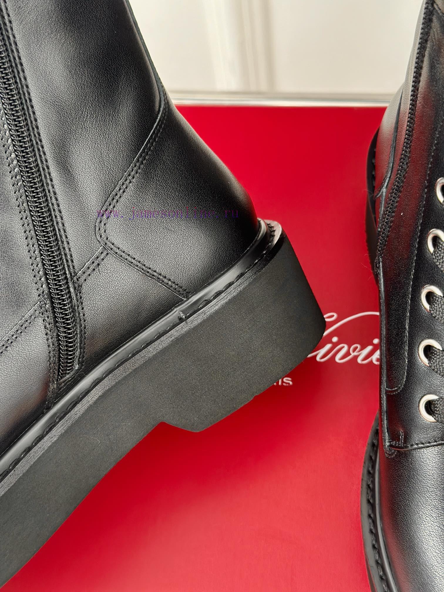 Roger Vivier | RV Classic Autumn/Winter Water Diamond Square Button Thick Bottom Short Bootsn7e4jtzl - Image 9