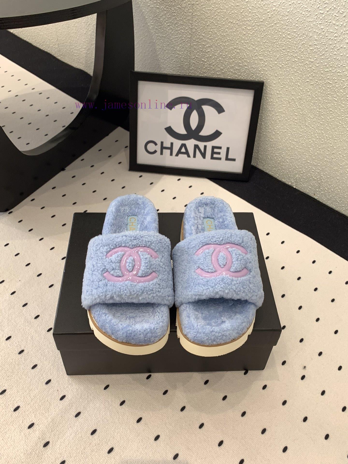 Chanel's new thick soled hairy shoes are fashionable and stylish, with a delicate and soft tzz4ffb8y
