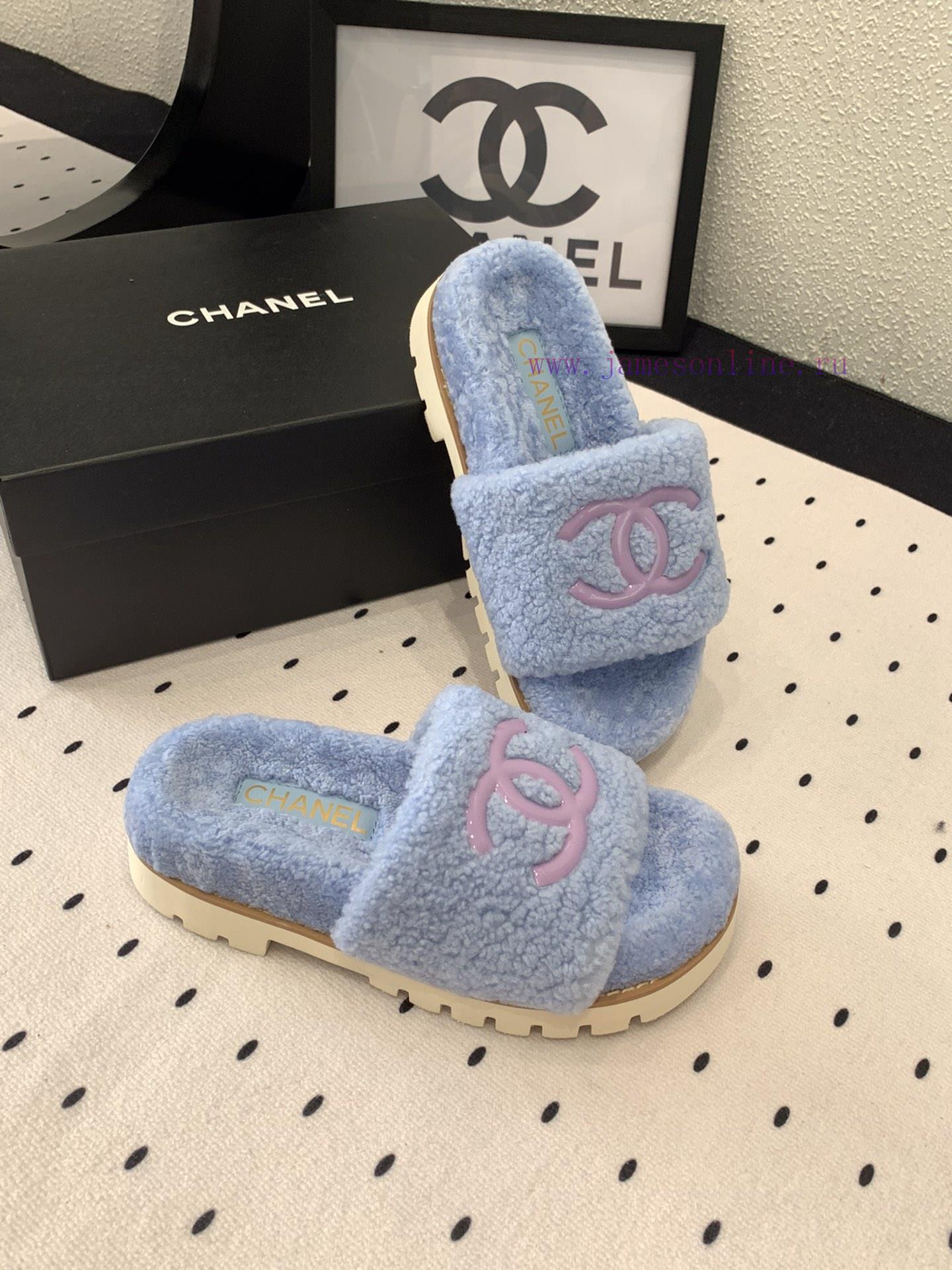Chanel's new thick soled hairy shoes are fashionable and stylish, with a delicate and soft tzz4ffb8y - Image 4