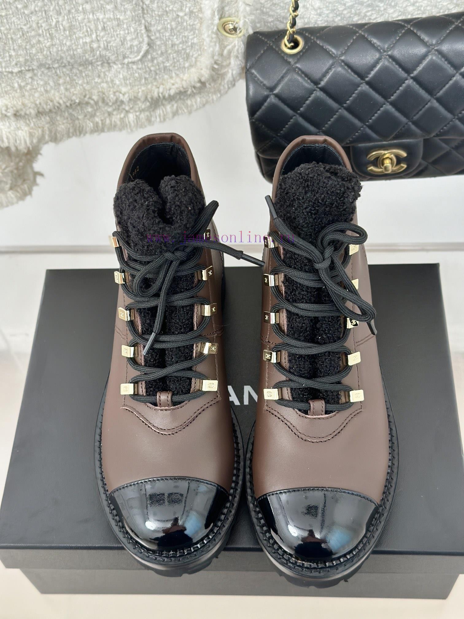 Chanel | Chanel 24K Autumn/Winter New ProductsColor blocked lace up short bootsA great prod6r0x6vg5 - Image 7