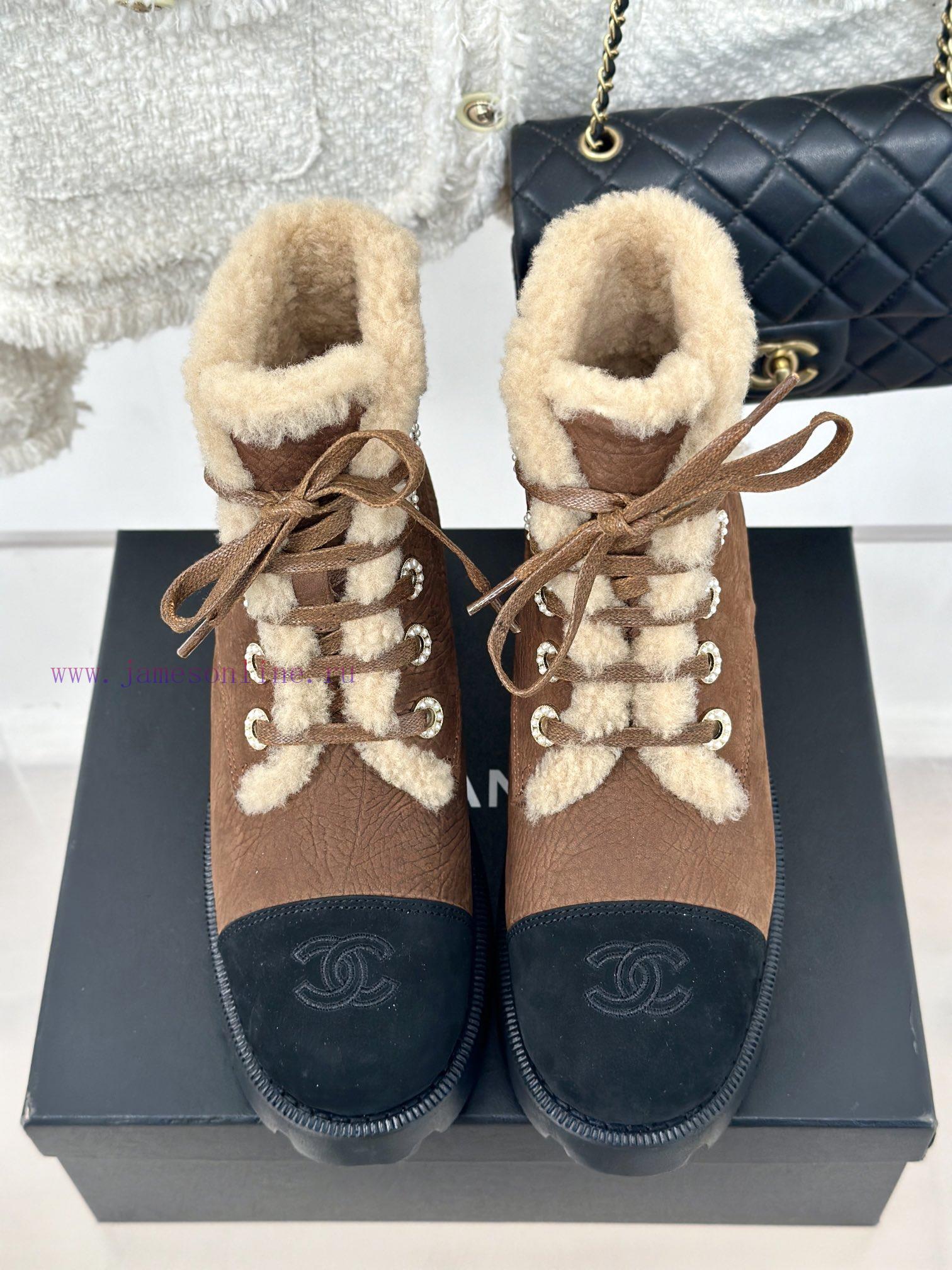 Chanel | Chanel 24K Autumn/Winter New ProductsColor blocked lace up snow boots Martin bootsTwnfz7w6l - Image 7