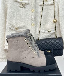 Chanel | Chanel 24K Autumn/Winter New ProductsColor blocked lace up snow boots Martin bootsTl9zyt06c