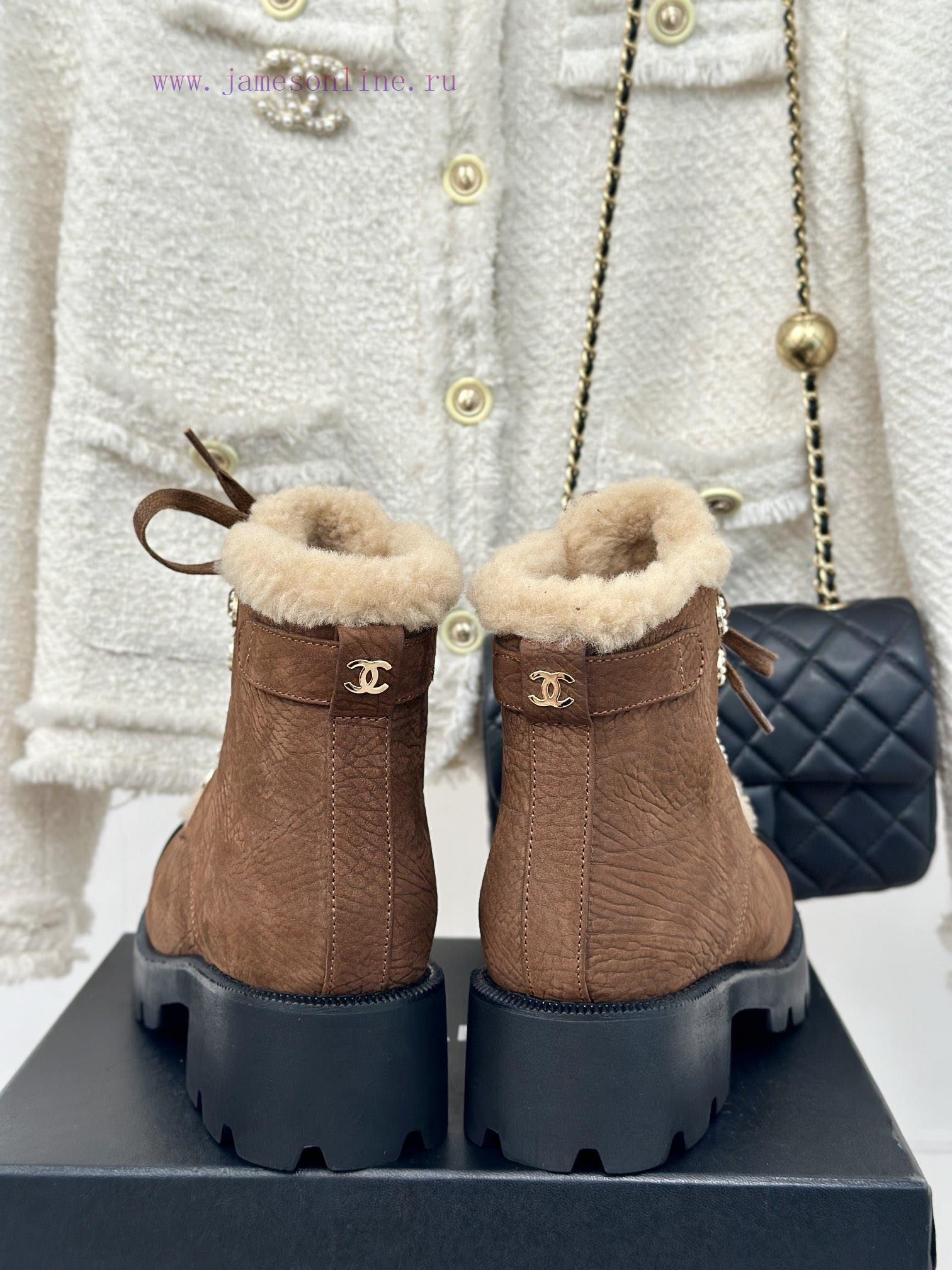 Chanel | Chanel 24K Autumn/Winter New ProductsColor blocked lace up snow boots Martin bootsTwnfz7w6l - Image 9