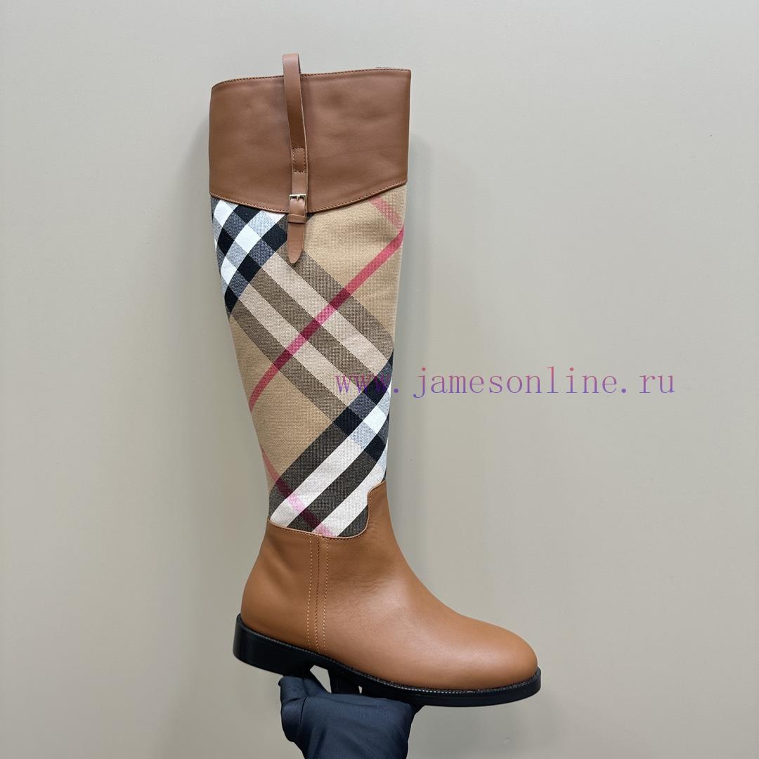 Top tierBurberry BBR is designed by designer Daniel Lee for 24/7 autumn and winter. The atmoi23b921l - Image 8