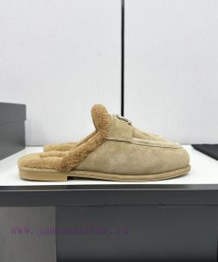 Chanel 24K autumn and winter new furry loafersTeddy fur shoes are very comfortableMaillard b9yuy5i6r