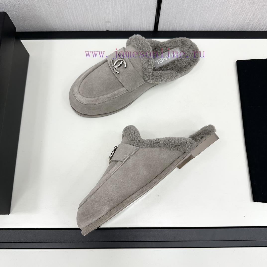 Chanel 24K autumn and winter new furry loafersTeddy fur shoes are very comfortableMaillard b7moa6v0e - Image 8