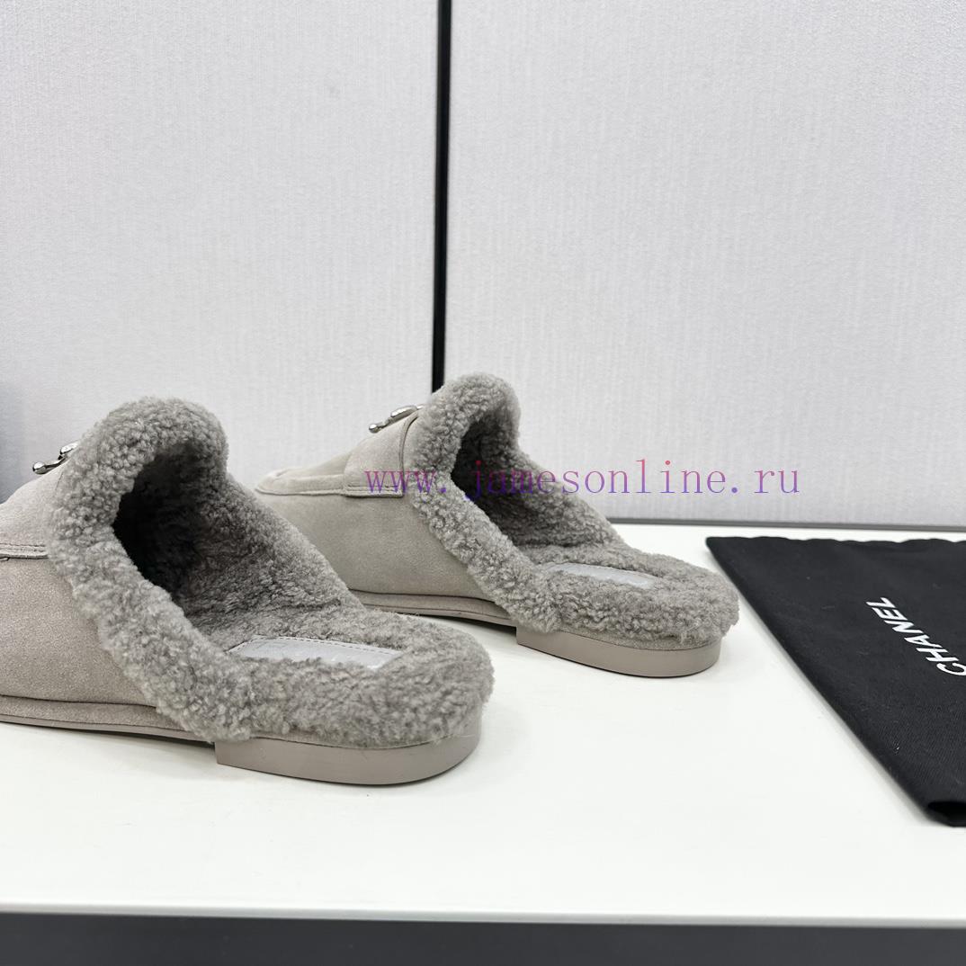 Chanel 24K autumn and winter new furry loafersTeddy fur shoes are very comfortableMaillard b7moa6v0e - Image 10