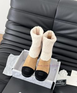 Chanel 24K new socks and bootsThese socks and boots really look good at first glancePut on ad1kc65mo