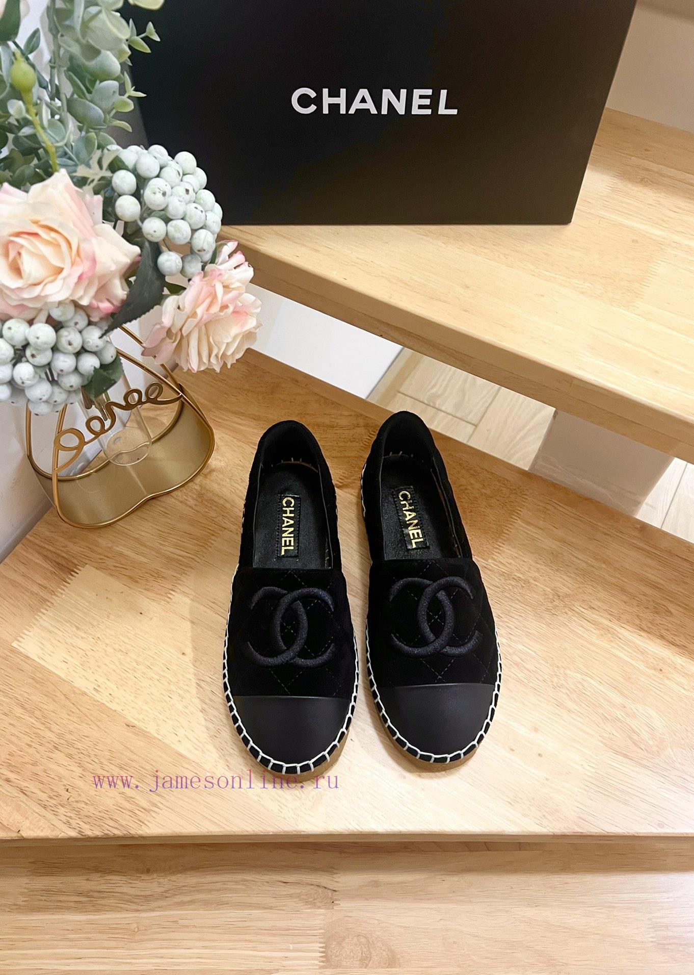 CHANEL Chanel 25ss New Early Spring Double C Color blocked suede calf leather fisherman shoet23tplls