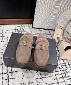 Top qualitychanel ss24new arrival～Chanel 2024 Autumn/Winter New Double C-Button Woolen DragFwrbvrjau