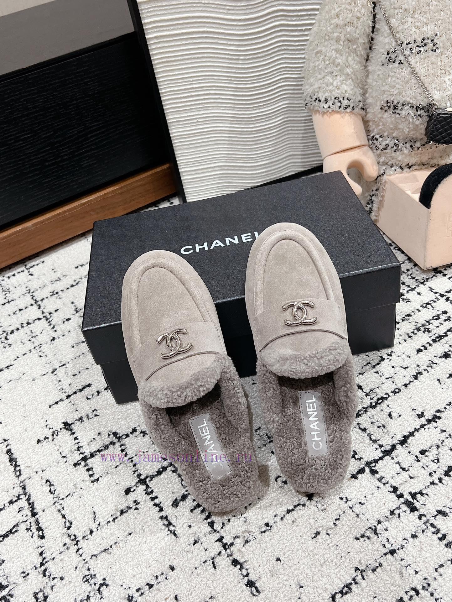 Top qualitychanel ss24new arrival~Chanel 2024 Autumn/Winter New Double C-Button Woolen DragFq9bqx529 - Image 4
