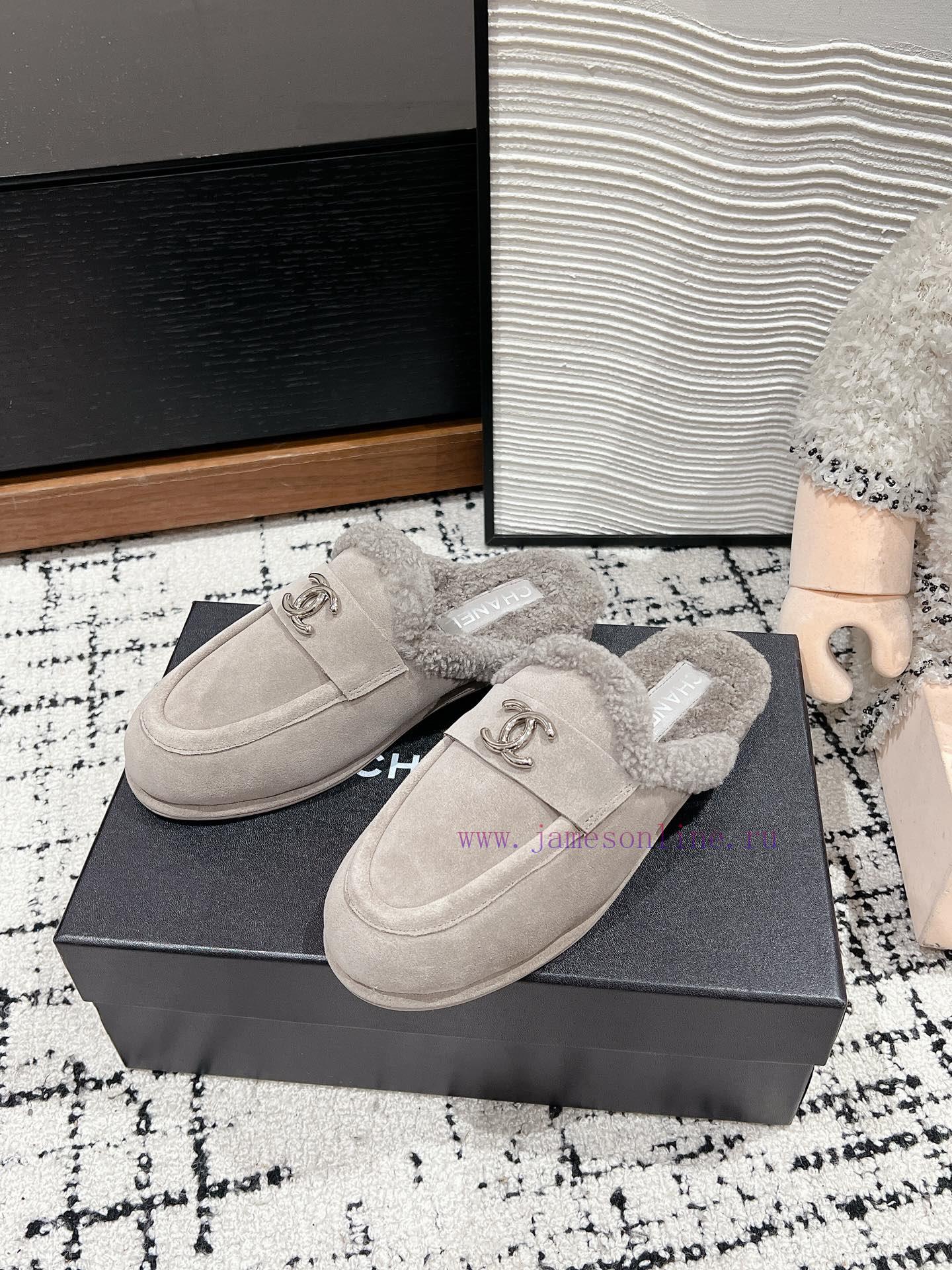 Top qualitychanel ss24new arrival~Chanel 2024 Autumn/Winter New Double C-Button Woolen DragFq9bqx529 - Image 5