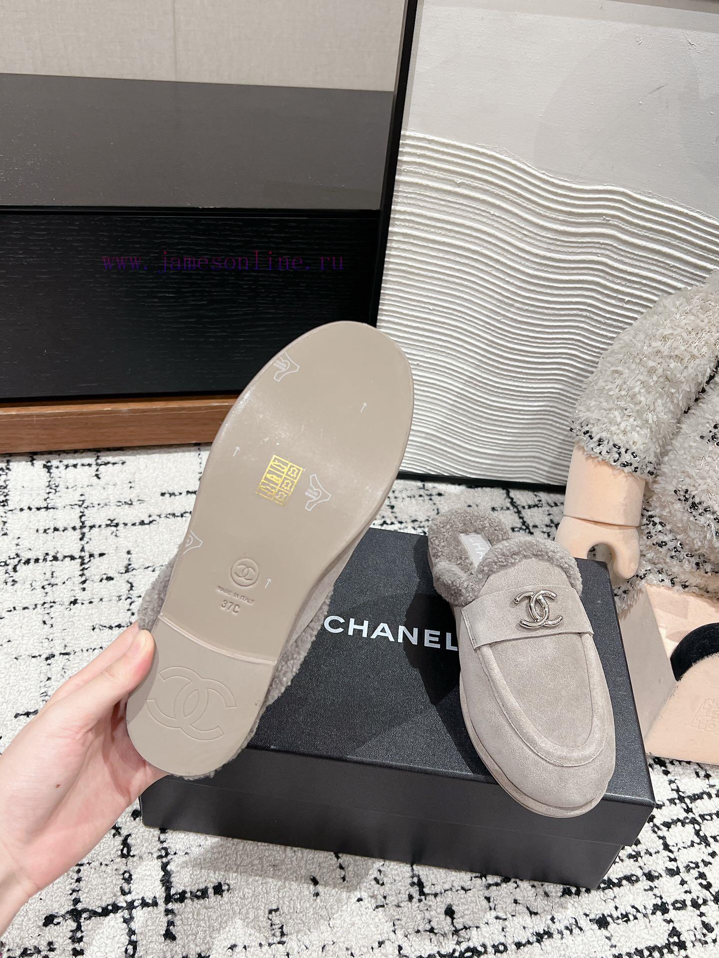 Top qualitychanel ss24new arrival~Chanel 2024 Autumn/Winter New Double C-Button Woolen DragFq9bqx529 - Image 10