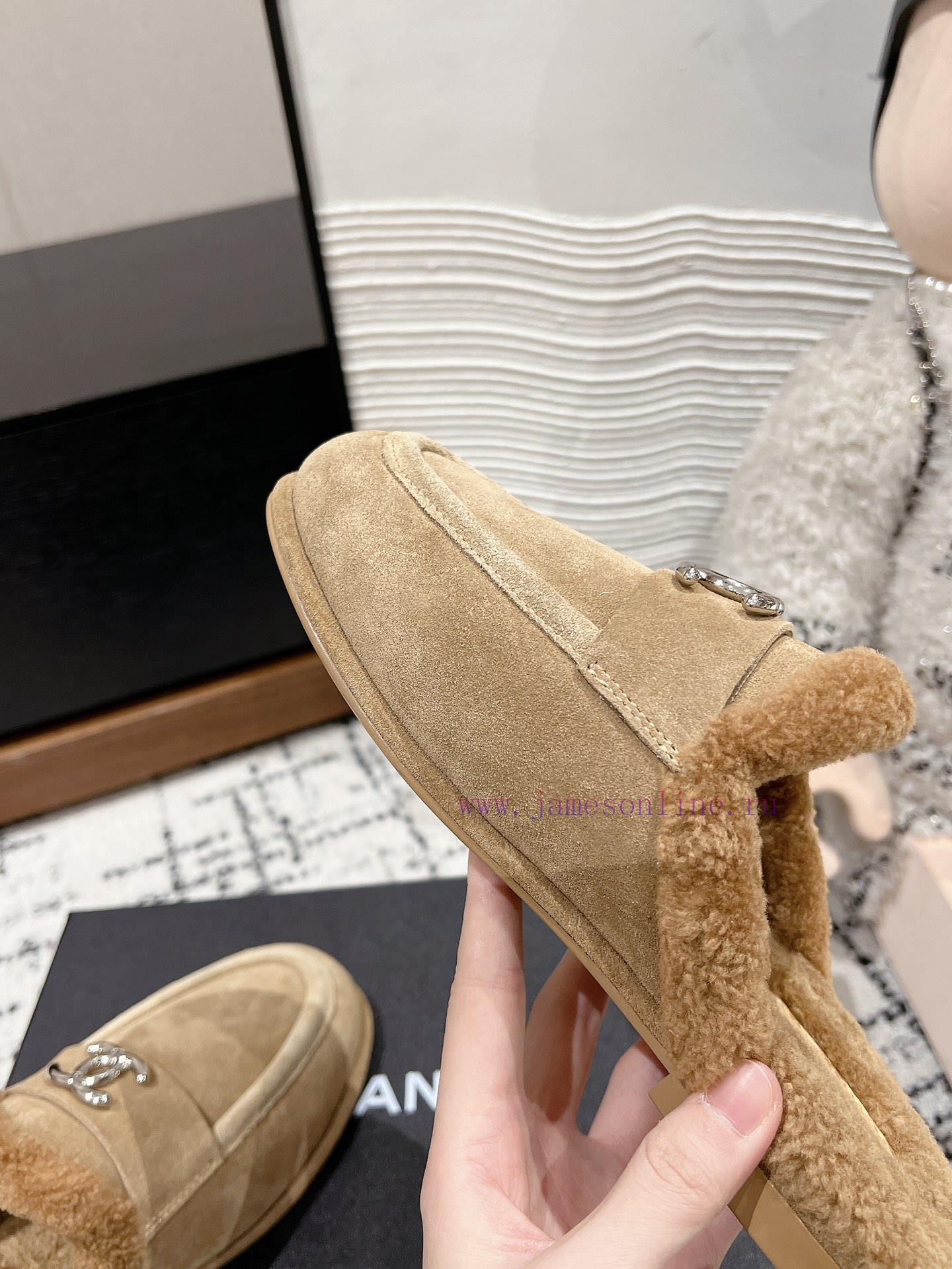 Top qualitychanel ss24new arrival~Chanel 2024 Autumn/Winter New Double C-Button Woolen DragFioacq8q4 - Image 8