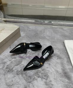 JIMMY CHOO Versatile Charm High Heels, made of brushed leather material to achieve the classlszo288h