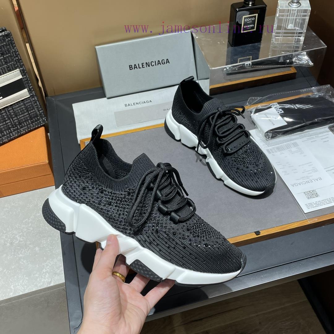 Balenciaga's sparkling single shoes are the world's first, and INS Weibo magazine has exploduqh97l7k