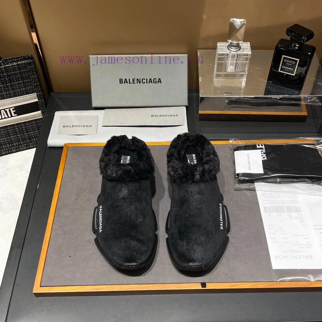 BALENCIAGA, Chinese yuan, due to the gradually decreasing temperature, there has been a tren5dxx37fj - Image 7