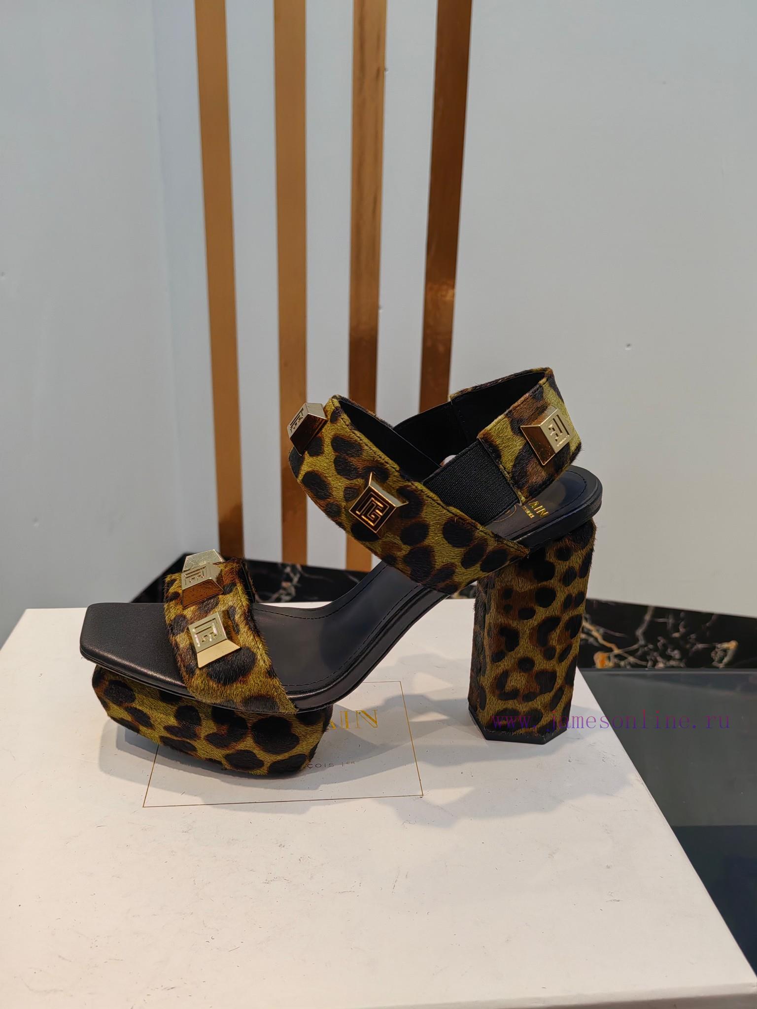 Out, Balmain autumn/winter 2023 runway fashion hate sky high waterproof platform sandals,Brawrovq2uv - Image 10