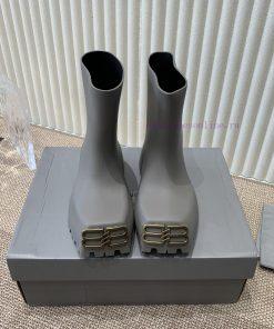 Balenciaga Parisian Family Square Head Thick Bottom Rain BootsMinimalist design, cool, absure18aufaf