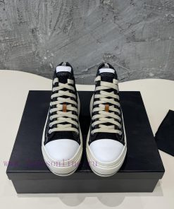R13 thick soled high top sports shoes ️️ R13 thick soled shoes are really yyds. When worn, t6nksw860