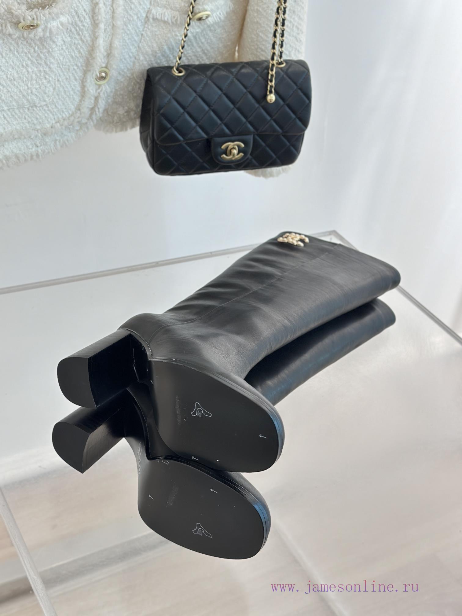 Chanel | Chanel 24c Autumn/Winter New ProductsDouble C thick heel boots seriesThe shoe upper8520x86p - Image 10