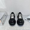 Smfk niche trendy brand explosive design relief thick soled sports shoes casual shoesExplosig88wgr6n