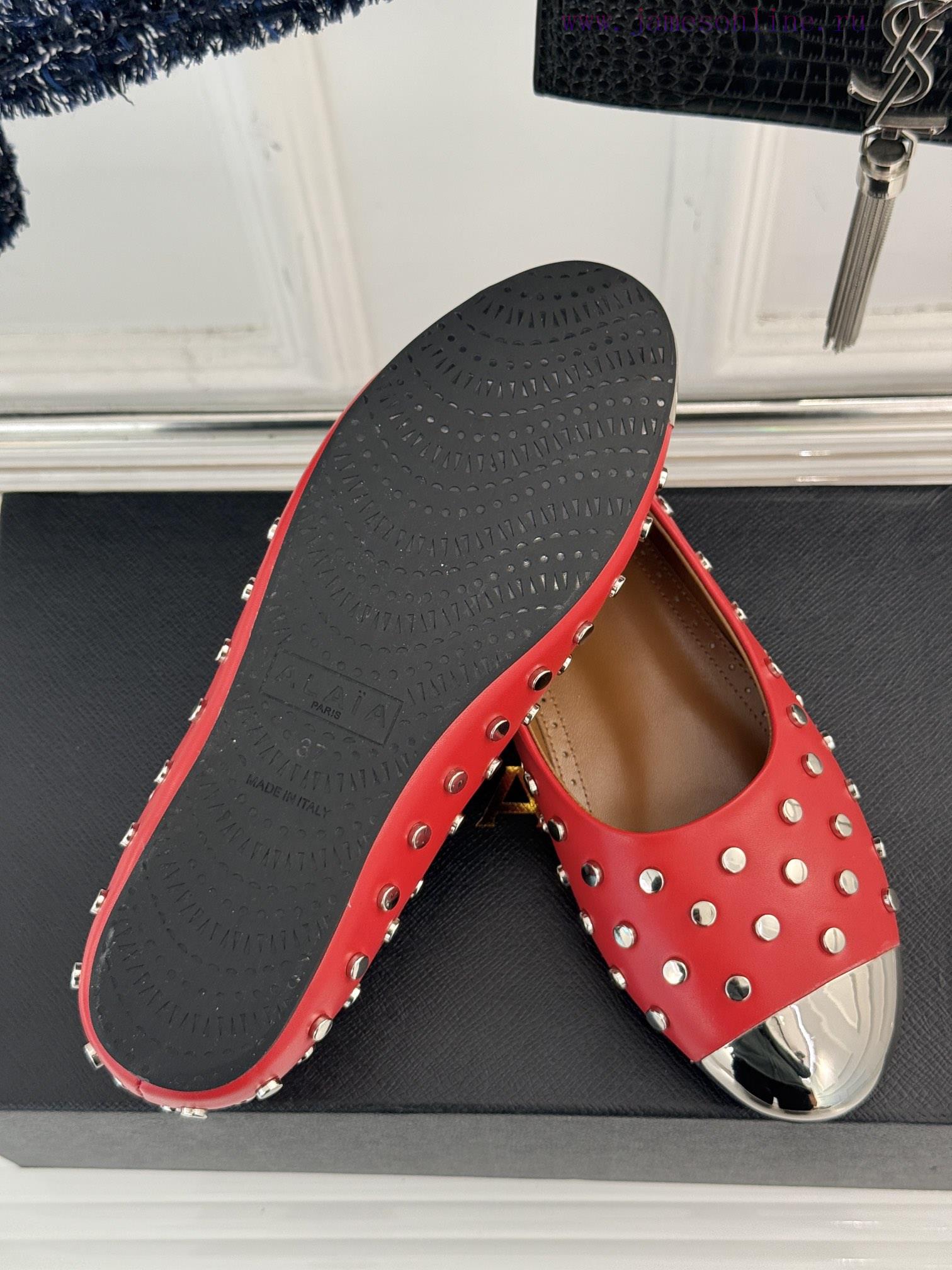 AlAIA | AlAIA 25ss Early Spring New ProductRivet metal head flat bottomed single shoeThis se0d4pwthg - Image 10