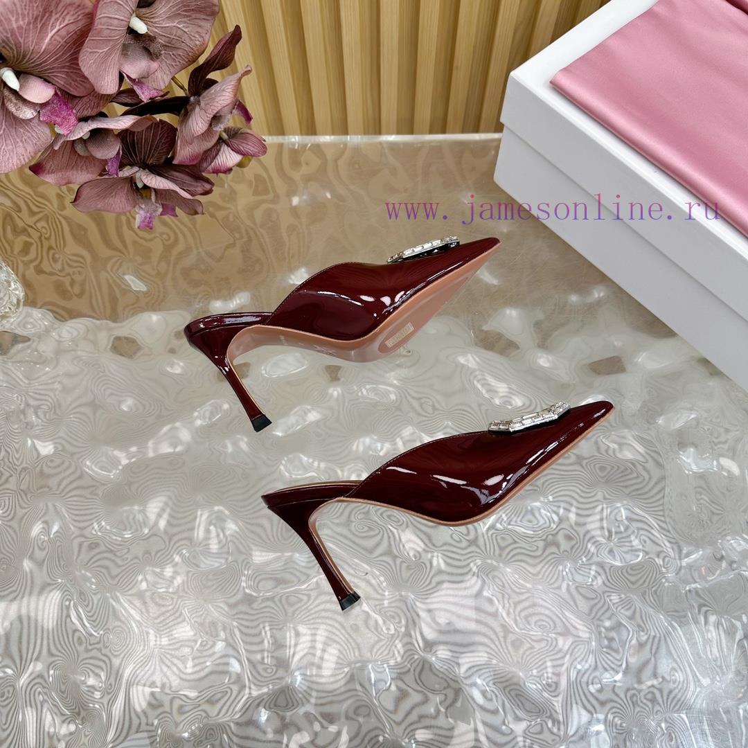 Amina Muaddi2024's new Charlotte series high heels have sharp edges and slanted square headsgkjf4cy2 - Image 11