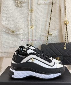 Chanel | Chanel Classic Black and White Panda Air CushionCouple style casual sports shoesBla85t33mja