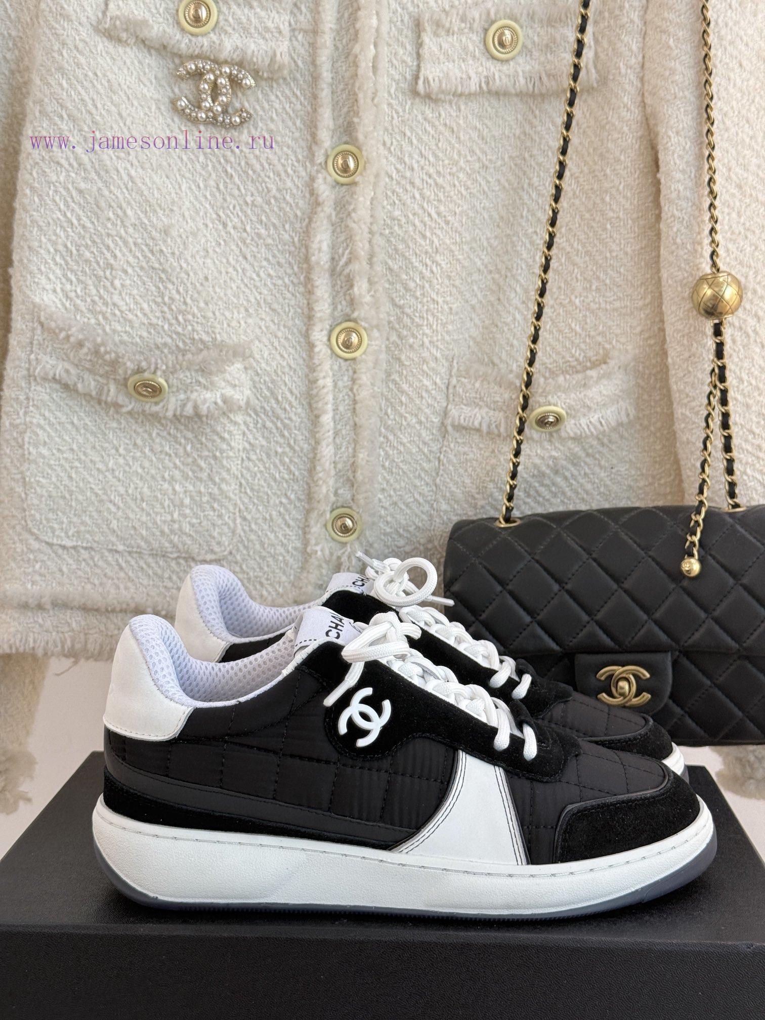 Chanel | Chanel Classic Couple Style CasualSports board shoesChanel sneakers are so popular dd3jt0at