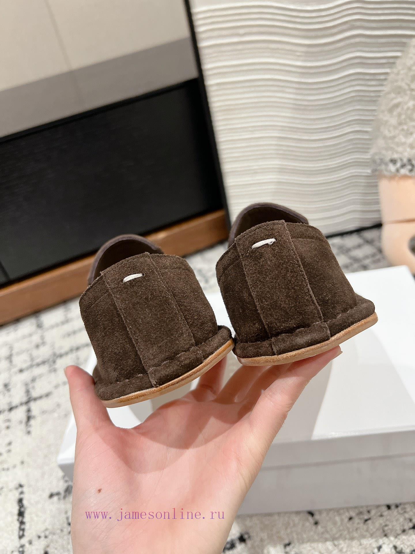 Top qualityMaison Margiela ss25 new arrival~MN6 Majira 2025 early spring new flat loafersMinzrjqyhwc - Image 9