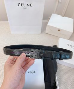 CELINE's original 2.5cm wide waistband is crafted from finely crafted calf leather, while th gk2r8d7u