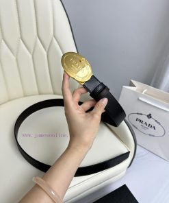 PRADA. PradaIt is a famous luxury brand in Italy, dedicated to creating a fashion concept th endn9otn