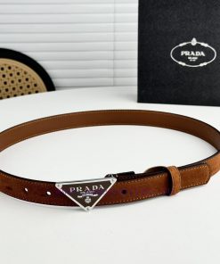 P rada top layer calf leather creates a minimalist yet classic design, with a 2.5mm premium kc3ykccc