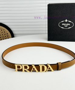 🧡 PRADA's magnificent leather belt exudes a simple yet exquisite elegance. The classic let hgh3ivow