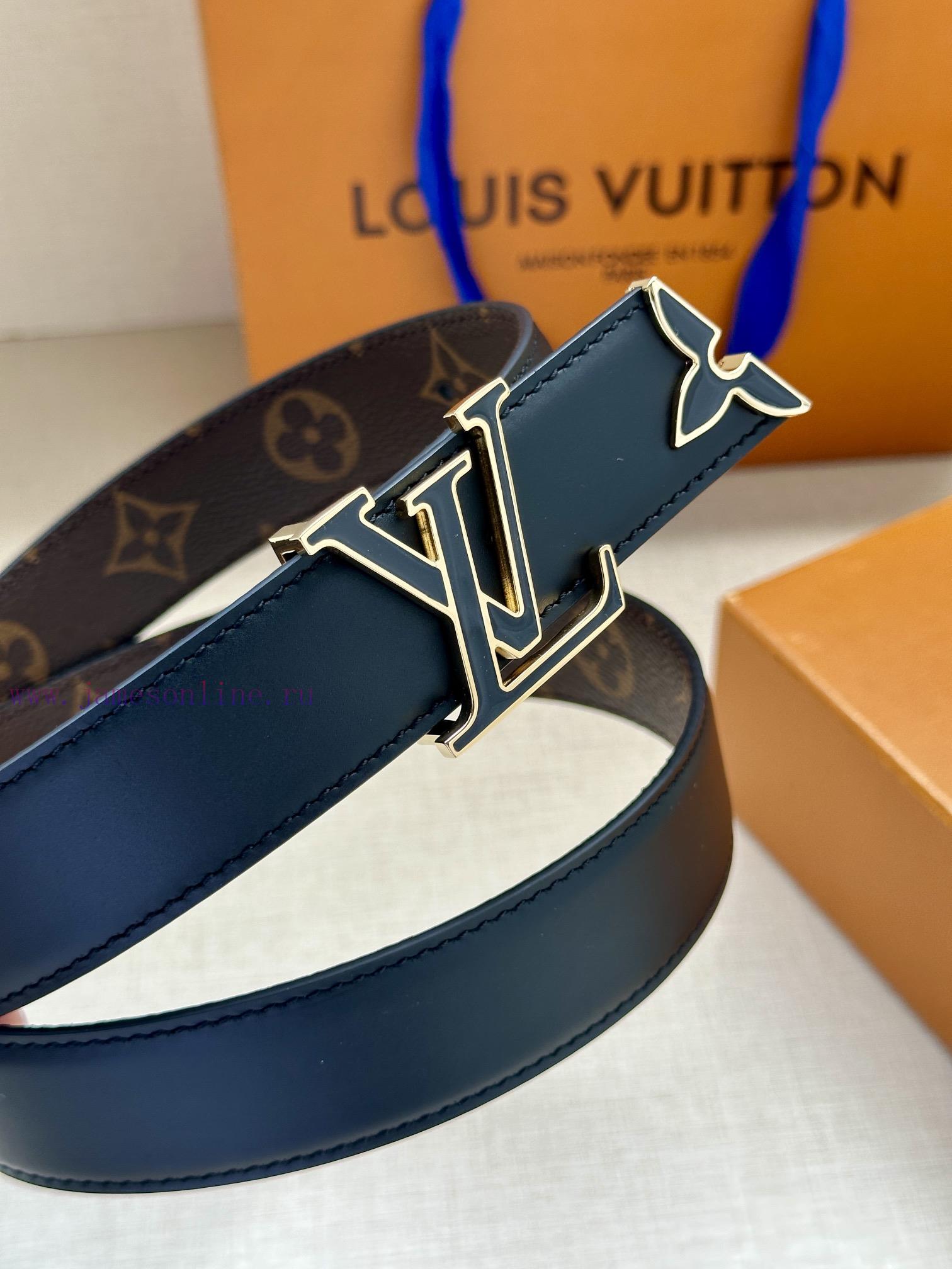 The 3.0-wide Pretty LV double-sided belt features a dazzling metal carved LV Initiales buckl lutmbpo6 - Image 12