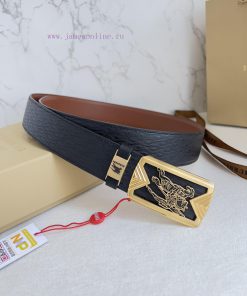 Burberry Burberry waist beltBuckle, classic pure steel material buckle, photographed in pers 03xlj4qd