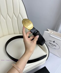 PRADA. PradaIt is a famous luxury brand in Italy, dedicated to creating a fashion concept th 9zyaxfqo