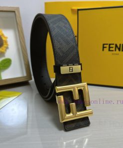 Fendi FENDIMaterial: Leather Belt with 100% Head Layer. The leather belt is guaranteed to be 7p0wc1m3