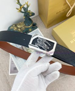 Burberry Seed Skin Belt Series, Original Premium Stainless Steel Buckle, Soft and Comfortabl fzyv39sa