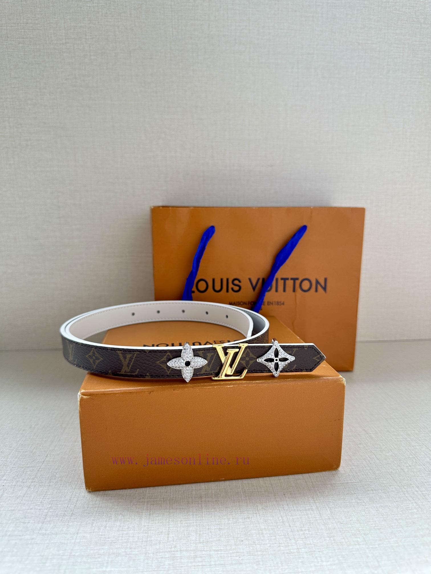 The 2.0-wide LV Trio double-sided belt is made of delicate cowhide leather and Monogram canv d6fdq812 - Image 4