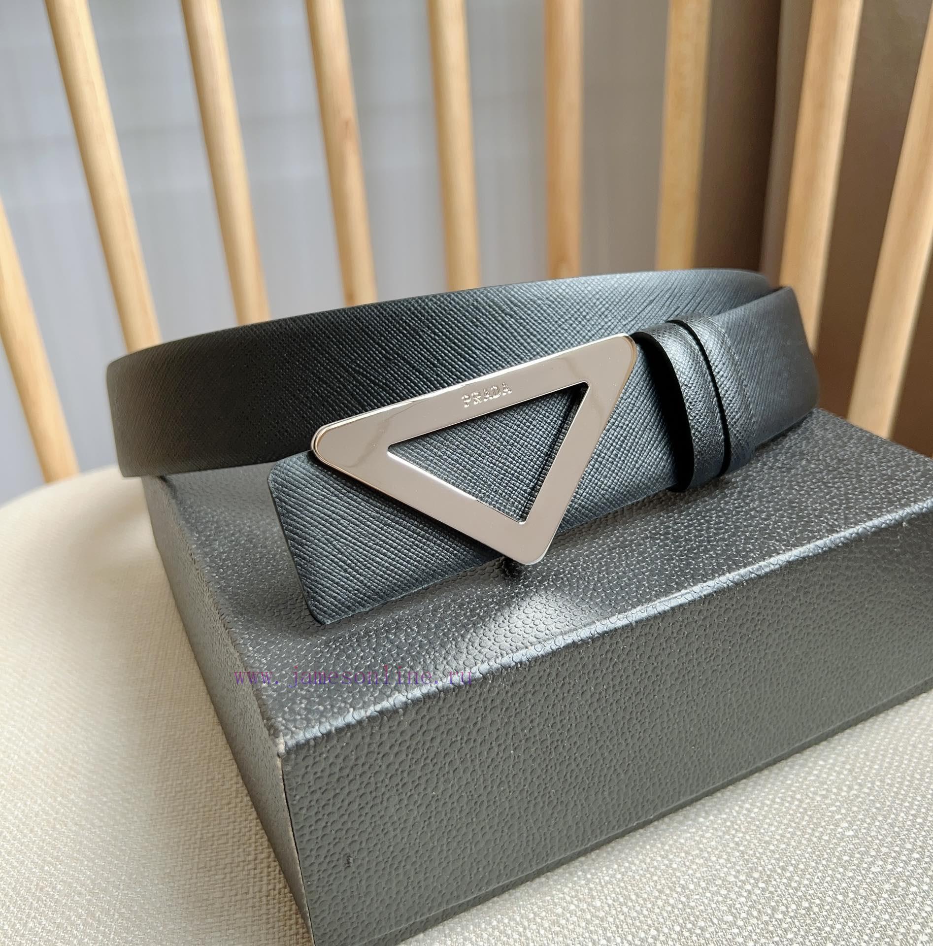 PRADA's buckle style waist belt comes from a multifunctional combination accessory series th 8rvg93wb - Image 3