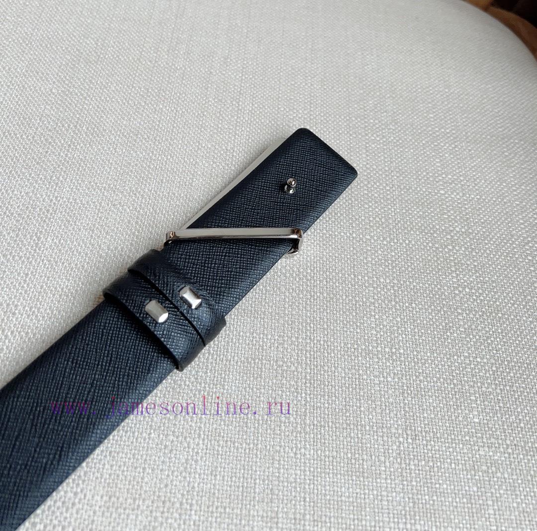 PRADA's buckle style waist belt comes from a multifunctional combination accessory series th 8rvg93wb - Image 7